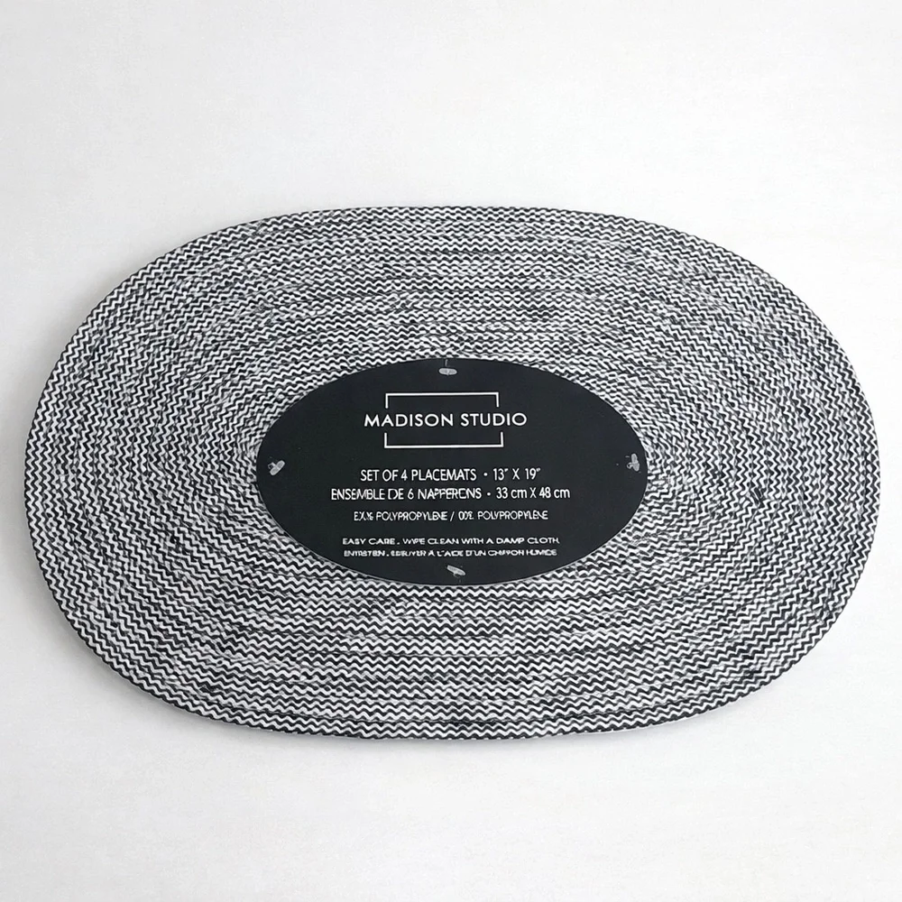 Madison Studio 6 pc Monochrome Oval Placemats 13in x 19in Black White